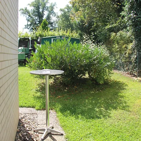 Ruhig Gelegene Mitten Im Herzens Von